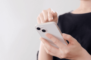 スマホのパスワード解除業者の料金相場