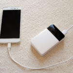 スマホと充電器