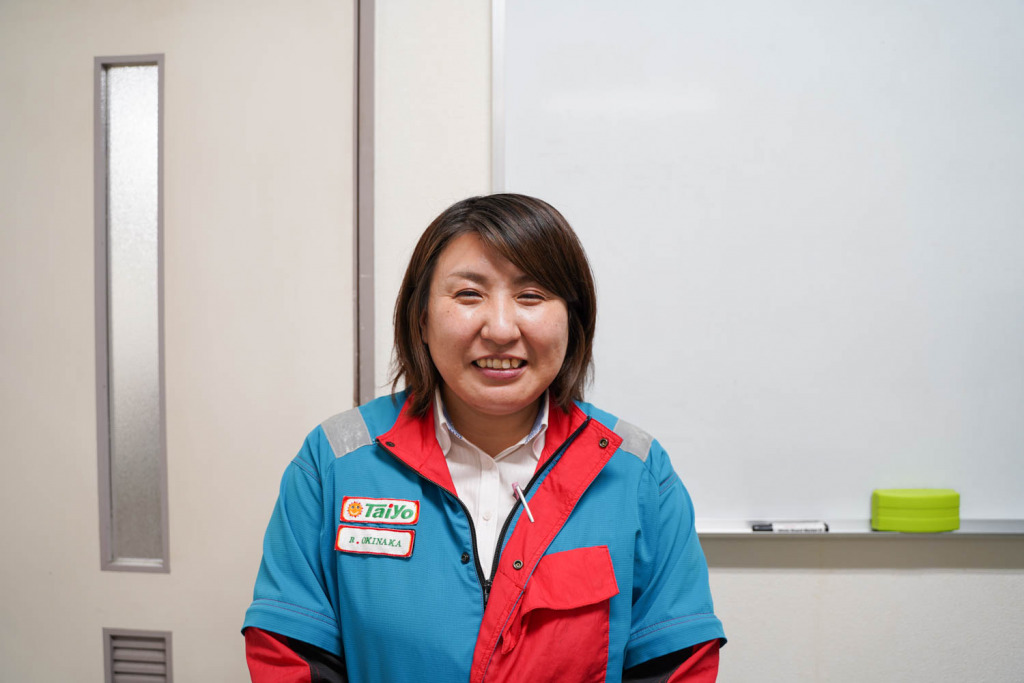 沖中 里沙