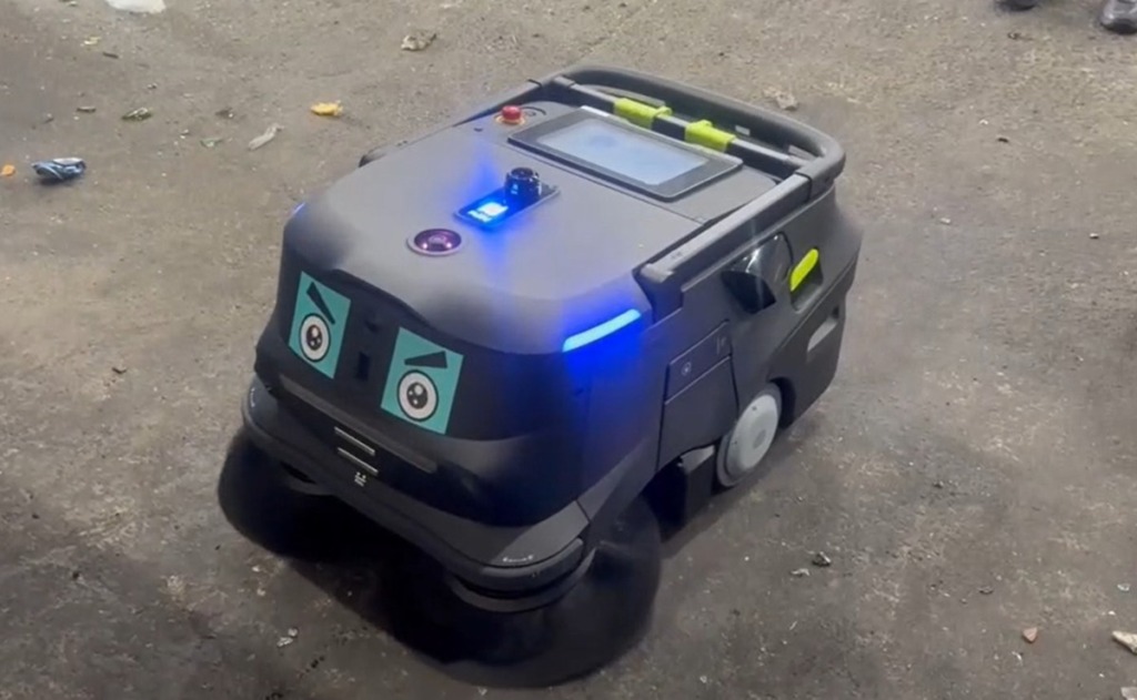 AI自動掃除ロボットPUDU MT1の画像