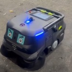 AI自動掃除ロボットPUDU MT1の画像